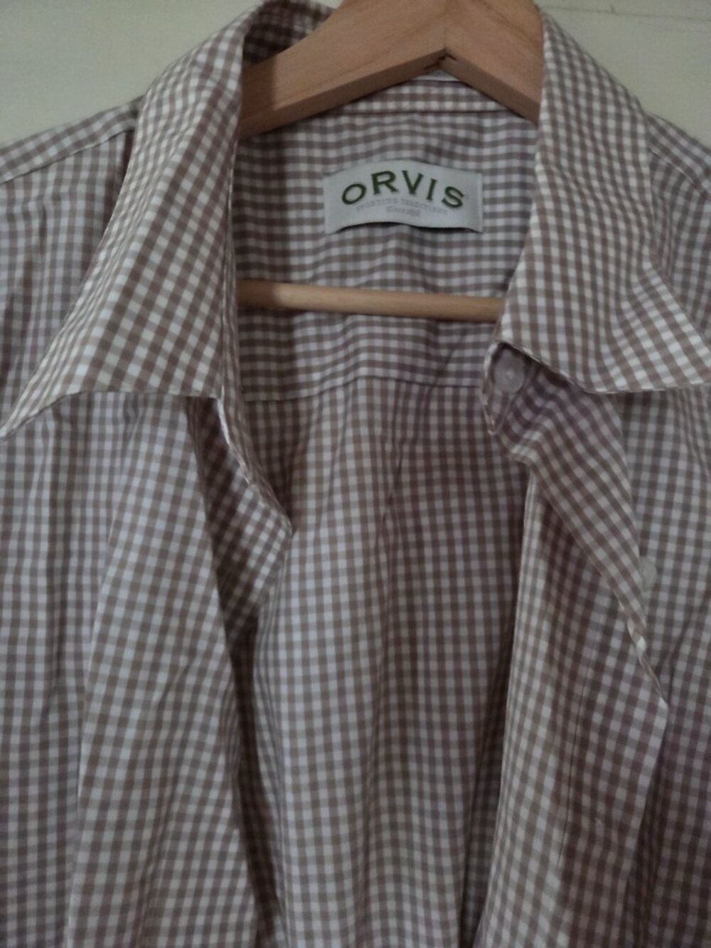 Button up top - Picture 3 of 3